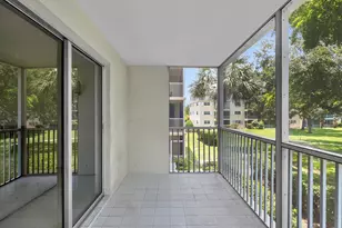 9101 W Sample Rd, Coral Springs, FL 33065 - Photo 23