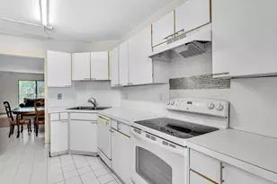 9101 W Sample Rd, Coral Springs, FL 33065 - Photo 9