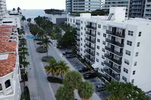 3000 Riomar St, Fort Lauderdale, FL 33304 - Photo 1