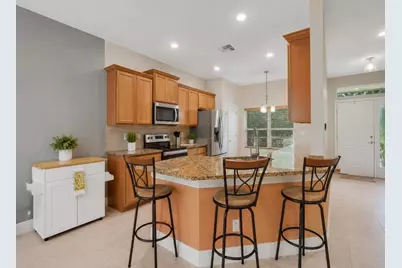 710 NE Turtleback Trail, Port Saint Lucie, FL 34983 - Photo 9
