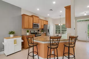 710 NE Turtleback Trail, Port Saint Lucie, FL 34983 - Photo 9