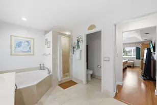 9807 NW 20th St, Pembroke Pines, FL 33024 - Photo 19