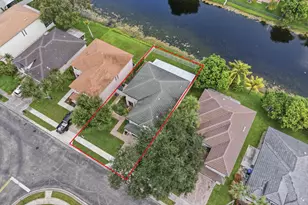 9807 NW 20th St, Pembroke Pines, FL 33024 - Photo 3