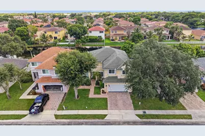 9807 NW 20th Street, Pembroke Pines, FL 33024 - Photo 39