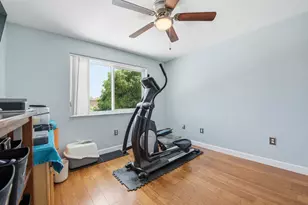 9807 NW 20th St, Pembroke Pines, FL 33024 - Photo 27