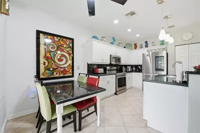 9807 NW 20th Street, Pembroke Pines, FL 33024 - Photo 11