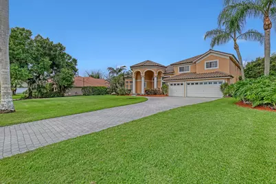 559 SW Squire Johns Lane, Palm City, FL 34990 - Photo 3