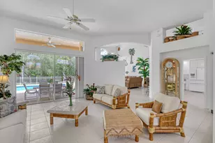 559 SW Squire Johns Ln, Palm City, FL 34990 - Photo 5