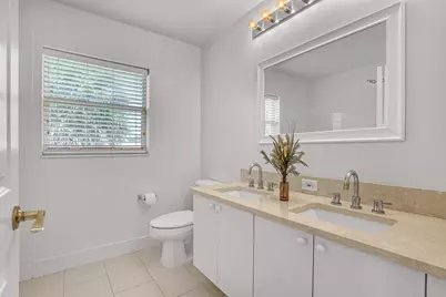 559 SW Squire Johns Lane, Palm City, FL 34990 - Photo 31
