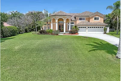559 SW Squire Johns Lane, Palm City, FL 34990 - Photo 1