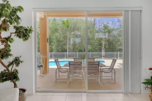 559 SW Squire Johns Ln, Palm City, FL 34990 - Photo 9