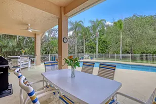 559 SW Squire Johns Ln, Palm City, FL 34990 - Photo 45