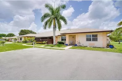 524 Ponderosa Drive #33e, Fort Pierce, FL 34982 - Photo 3