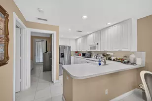 213 Barcelona Dr, Jupiter, FL 33458 - Photo 15