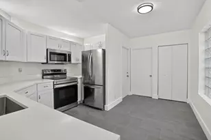 1671 NW 107th Ln, Plantation, FL 33322 - Photo 17
