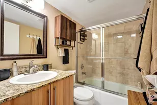 1125 NE 16th Pl, Fort Lauderdale, FL 33305 - Photo 13