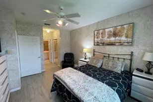 7941 Laina Ln, Boynton Beach, FL 33437 - Photo 11