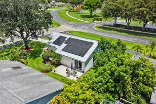 1264 Pine Sage Cir, West Palm Beach, FL 33409 - Photo 27