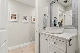 1264 Pine Sage Cir, West Palm Beach, FL 33409 - Photo 17