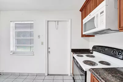 5830 Garfield Street, Hollywood, FL 33021 - Photo 37