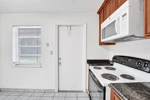 5830 Garfield St, Hollywood, FL 33021 - Photo 37