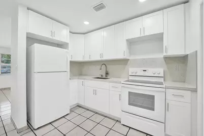 5830 Garfield Street, Hollywood, FL 33021 - Photo 9