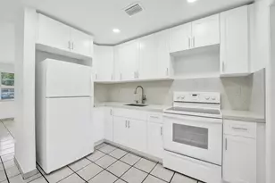 5830 Garfield St, Hollywood, FL 33021 - Photo 9