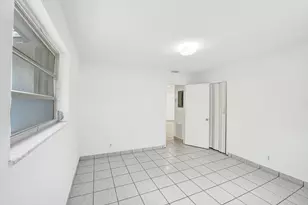5830 Garfield St, Hollywood, FL 33021 - Photo 11