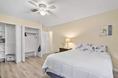 301 20th Avenue SW, Vero Beach, FL 32962 - Photo 27