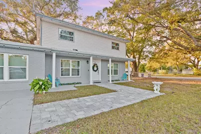 301 20th Avenue SW, Vero Beach, FL 32962 - Photo 1