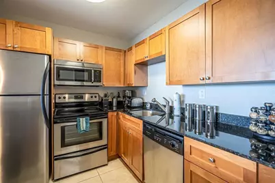 1830 Embassy Drive #409, West Palm Beach, FL 33401 - Photo 5