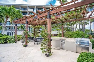 1830 Embassy Dr, West Palm Beach, FL 33401 - Photo 13