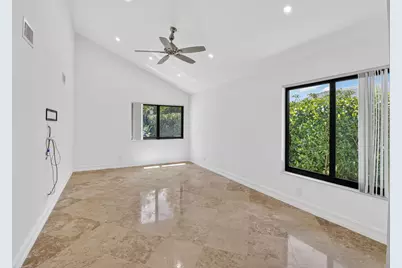 21661 Casa Monte Court, Boca Raton, FL 33433 - Photo 5