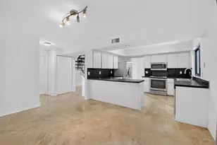 21661 Casa Monte Ct, Boca Raton, FL 33433 - Photo 9