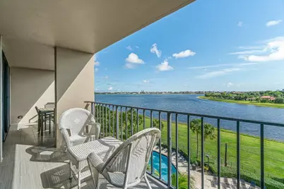 1830 Embassy Drive #613, West Palm Beach, FL 33401 - Photo 15