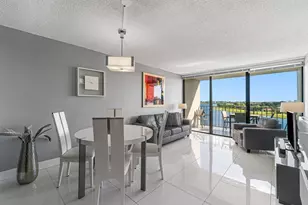 1830 Embassy Dr, West Palm Beach, FL 33401 - Photo 5