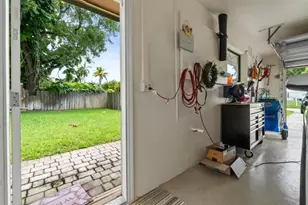 2409 SW 27th Ave, Fort Lauderdale, FL 33312 - Photo 43