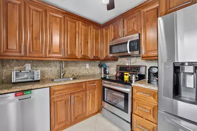 942 Normandy T Trail #942, Delray Beach, FL 33484 - Photo 7