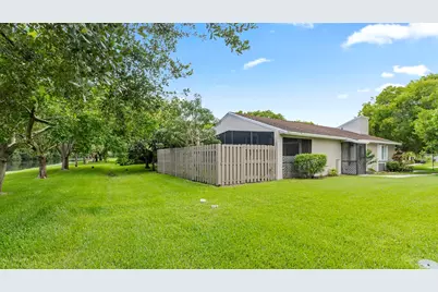 570 Woodgate Circle #A, Sunrise, FL 33326 - Photo 33
