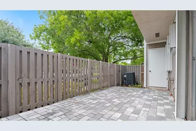 570 Woodgate Circle #A, Sunrise, FL 33326 - Photo 27