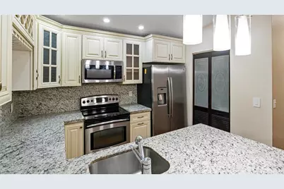 570 Woodgate Circle #A, Sunrise, FL 33326 - Photo 9
