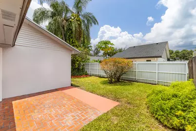 8210 SW 41st Street, Davie, FL 33328 - Photo 17