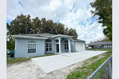 315 Kaye Street, Fort Pierce, FL 34947 - Photo 1