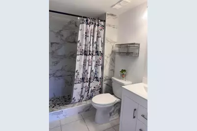3178 Via Poinciana #303, Lake Worth, FL 33467 - Photo 15