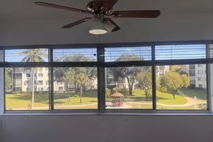 3178 Via Poinciana, Lake Worth, FL 33467 - Photo 23