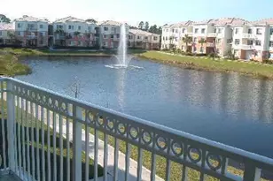 10208 Myrtlewood Cir W, Palm Beach Gardens, FL 33418 - Photo 1