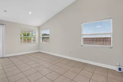 23172 Bentley Place, Boca Raton, FL 33433 - Photo 11