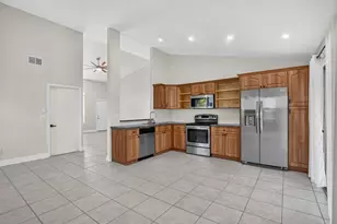 23172 Bentley Pl, Boca Raton, FL 33433 - Photo 9