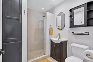 23172 Bentley Pl, Boca Raton, FL 33433 - Photo 17