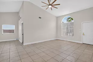 23172 Bentley Pl, Boca Raton, FL 33433 - Photo 5